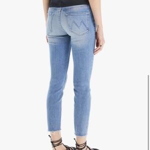 Mother Jeans
‘High Waisted Looker Ankle Fray’
Size 27
Retail $248